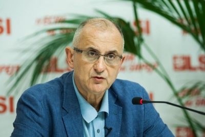 Petrit Vasili: Menaxhim spontan i COVID 19 në Shqipëri. Qeveria po fsheh të vërtetën