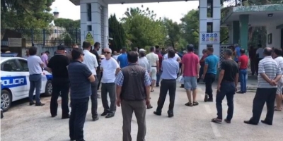 Rikthehen protestat në Ballsh:Të hënën bllokojmë Uzinën nëse s’na kaloni paratë