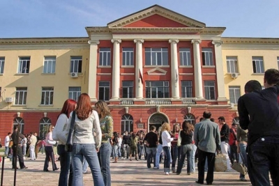 Protesta e studentëve vazhdon (FOTO)