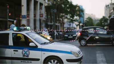 Greqi, policia ushtron kontroll për drogë por gjen një të vdekur