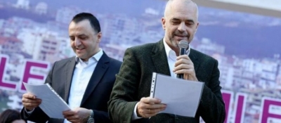 &#039;Mijëra metra katrorë tokë të grabitura&#039;/Artan Lamen dhe mafia e tokave në Durrës po mbrohen nga vetë Rama