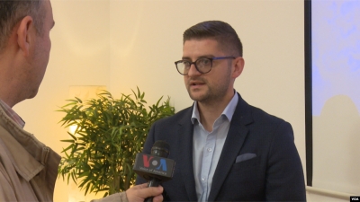 Një vit pas protestave studentore, Zëri i Amerikës: Kërkesat e tyre ende nuk janë plotësuar as angazhimet e qeverisë nuk janë përmbushur