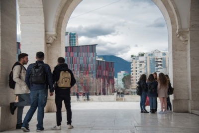 Të varfër dhe të padëshiruar: Studentët përballen me sfidën e strehimit në Tiranën e shtrenjtë