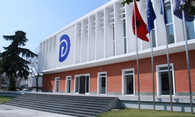 Basha mbledh kryebashkiakët e PD, çfarë pritet të vendoset