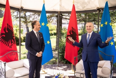 Meta takon ambasadorin Soreca: BE mbetet projekti më frymëzues. Të gjithë aktorët të përmbushin detyrimet për 15 kushtet.