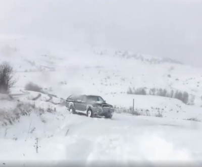 Bora bllokon Shishtavecin, banorët apel për ndihmë (VIDEO)