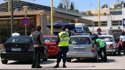 Kakavijë, kapet 1 kg kokainë në autobusin e linjës Tiranë-Athinë, në pranga shoferi