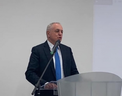 &#039;Kryeministri, edhe sot në QSUT: Bota fillon me mua!