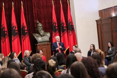 Presidenti Meta: Tirana modeli që udhëheq shqiptarët drejt demokracisë, shoqërive perëndimore dhe aleancës euroatlantike