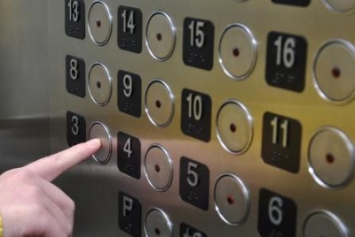 Ashensorët dhe detergjentët pa kontroll