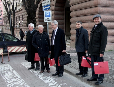 A po shkohet drejt një Vettingu në politikë? Ja çfarë ka ndodhur sot