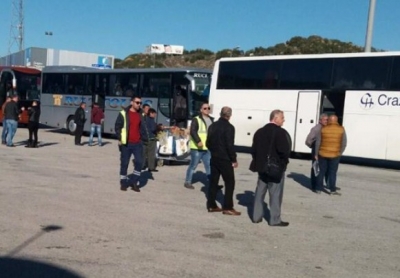 Kakavijë, 40 autobusë në radhë, pala shqiptare bllokon punën