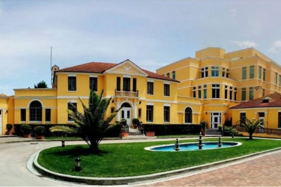 Ambasada amerikane paralajmëron shtetasit e saj: Kujdes, 30 qershorin!