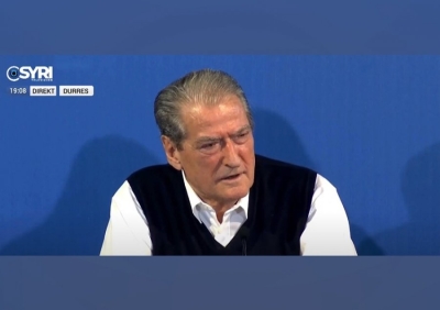 'Dil para shqiptarëve'/ Berisha-Ramës: Na trego, si i dhe burrit të ministres mijëra m2 tokë në bregdet?