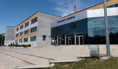 Gjykata jep 10 ditë burg për pedagogun e Elbasanit
