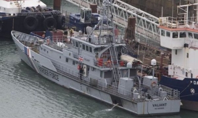 Me jaht luksoz drejt Anglisë, arrestohen 8 shqiptarë dhe transportuesi