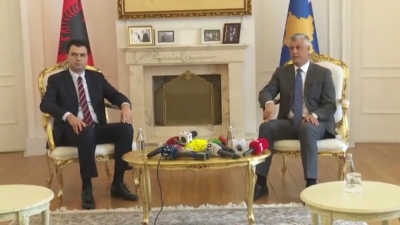 Basha vizitë në Kosovë/Deklaratë për mediat me Presidentin Thaçi