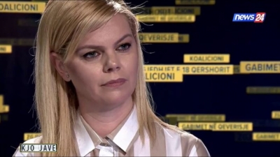 Gazetarja Nisida Tufa e News24 masakron ish-presidentin Moisiu