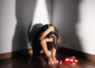 E tmerrshme në Durrës/ 8-vjecarja përdhunohet në grup në ambientet e shkollës