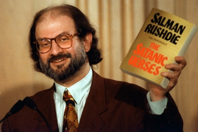 30 vite pas “fatwa”-s, Salman Rushdie: S’dua të jetoj më i fshehur