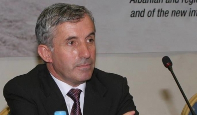 Sindikatat e arsimit dhe universitetet e Kosovës protestojnë me grevë për rritjen e pagave