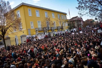 Studentët kanë 14 kërkesa për ministren e Arsimit
