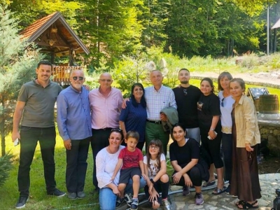 Një urim nga Kosova, presidenti Meta: Ditë feste mes miqsh