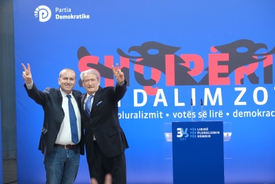 Berisha: Lulzim Bravën dhe AliBashën i ka kapur si skllevër Edi Rama. S'kanë asgjë në moralin e tyre!