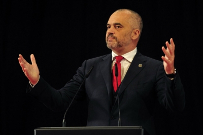 Edi Rama të kapë ç&#039;të mundet, nxiton të zgjedhë kryeprokurorin në mesin e tragjedisë