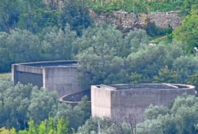 Gardistë brenda shtëpisë, ‘blindohet’ Surreli para protestës