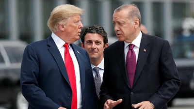 Rritja e tensioneve Greqi-Turqi/Trump i shqetësuar, telefonon Erdogan dhe Mitsotakis