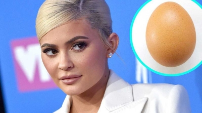 Kylie Jenner sfidohet nga një vezë