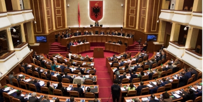 Kuvendi hyn në krizë, vonesa të shumta në raportimet vjetore