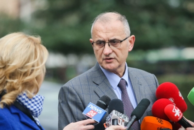 Petrit Vasili: Kryeministri tha se do qeveriste me popullin, tani fshihet vrimave