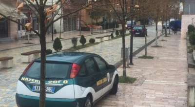 Si e grabiti bankën para ‘hundës’ së Policisë personi që ishte në kërkim