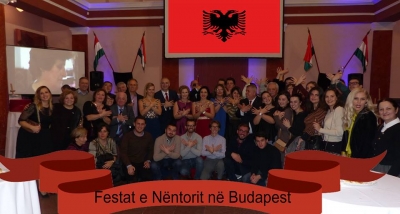 Pavarësia festohet në Budapest, me performancën e Alisa Katroshit dhe Almira Emirit, ekspozitë fotografie, pritje...