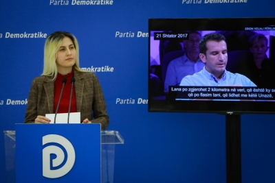 VIDEO/ Zëdhënësja e PD, Ina Zhupa, denoncon skandalin: Veliaj varros provat e krimit të Teatrit, ineretet e ndërtesës i hedh në Yberisht duke kryer krim tjetër mjedisor