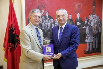Presidenti Meta takim me personalitetin e shquar shqiptaro-amerikan Frank Shkreli