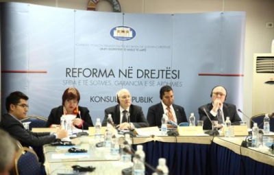 EURALIUS &quot;shuplakë&quot; Ruçit: Parlamenti të përmbyllë ligjet e reformës