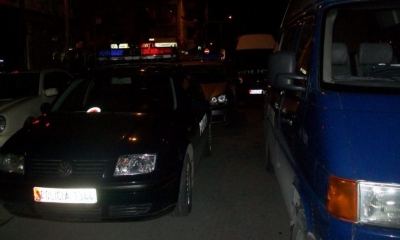 Ekzekutimi në Kavajë/ Sherri për të njëjtën femër, zbulohet identiteti i policit të plagosur