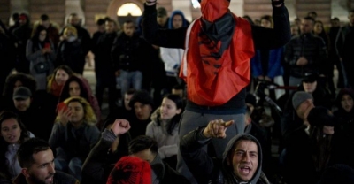 Nuk dinë të ndalen studentët, ja surpriza për nesër para Kryeministrisë (FOTO)