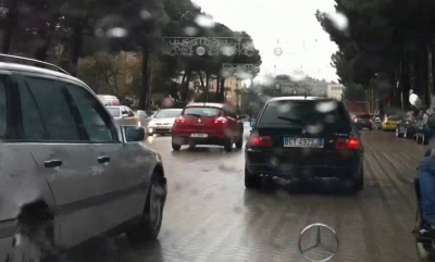 Lali Eri bën lëmsh trafikun, sajon "Ditën pa Makina"