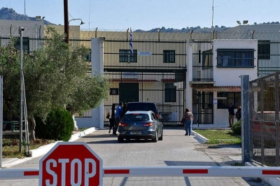 Arratisen dy të burgosur shqiptarë në Greqi