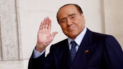 Aeroporti më i madh i Milanos do të marrë emrin e Silvio Berlusconi-t