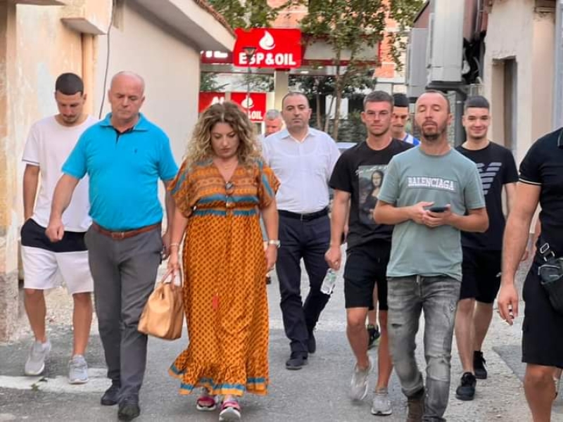 Eda Grimci kryetare e PD Dega 9 denoncon skandalet e Veliajt me rruget e Tiranes