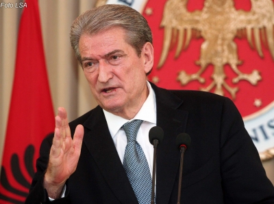 Denoncimi/Mandatet e blera me lojëra fati, bashkëshorti i deputetes së re miku i Agron Xhafaj