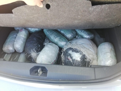 Sekuestrohet marijuanë në kufirin greko-shqiptar, në pranga 3 persona