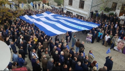 200 shtetas grekë ndalohen në Kakavijë, nuk lejohen të hyjnë në Shqipëri