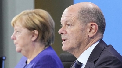 Scholz sulmon paraardhësen Merkel për çështjen e gazit rus