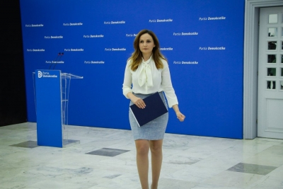 'Vendi në kolaps ekonomik', Tabaku: 'Ja me sa dollarë në ditë jetojnë shqiptarët sipas B. Botërore'